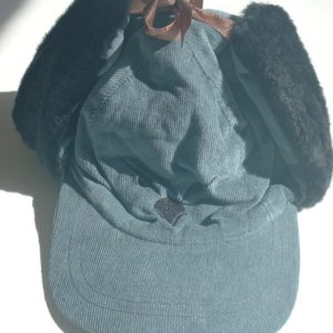 Gorro Albatros Corderoy Cubre Orejas  Talle L- Invierno